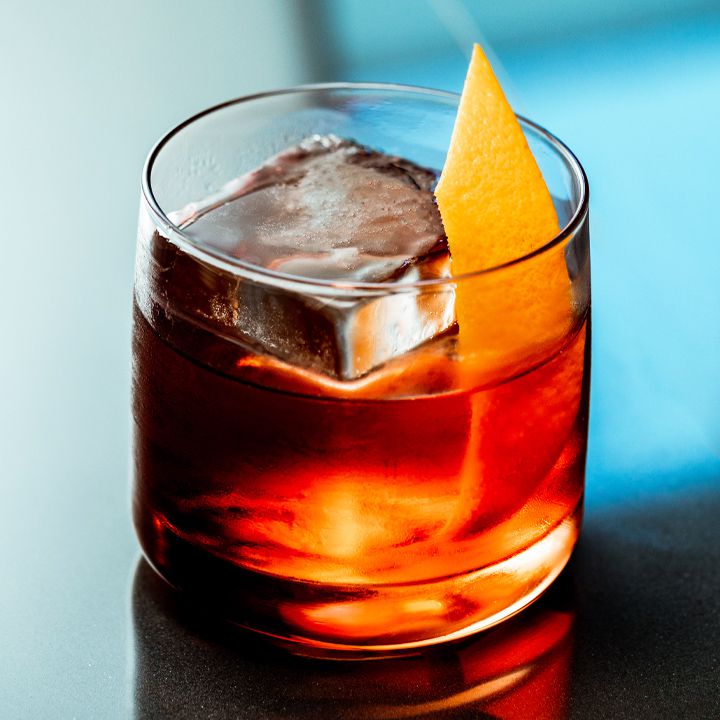 boulevardier-koktel-avantgard-rooftop-bar