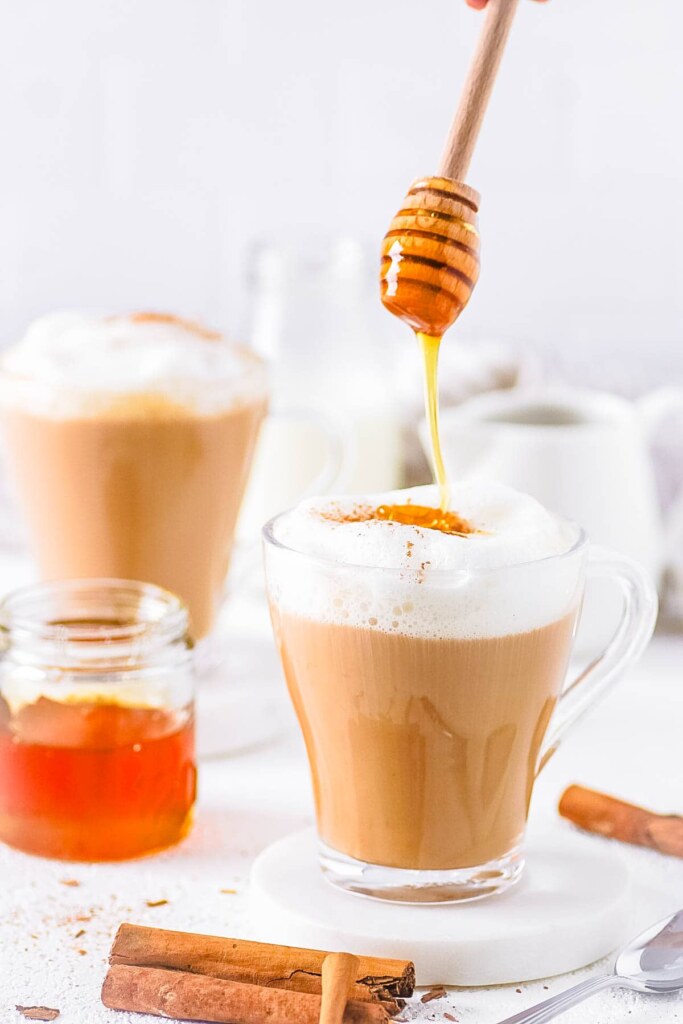 Mézes–Fahéjas Zab Latte avantgard brunch cafe
